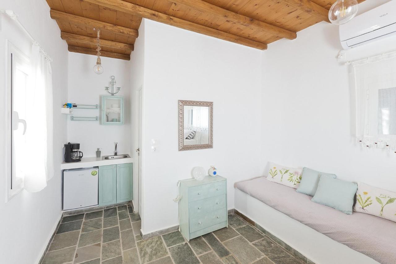 Vila Μπλε Στουντιο 1 Livadi  Exteriér fotografie